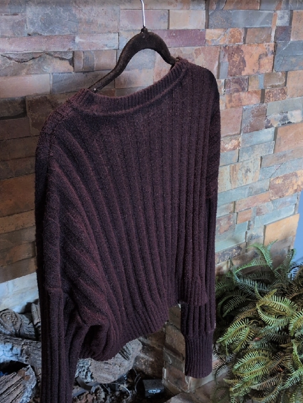 Design Lab Ribbed Crewneck Sweater - Dark Brown - Picture 4 of 4